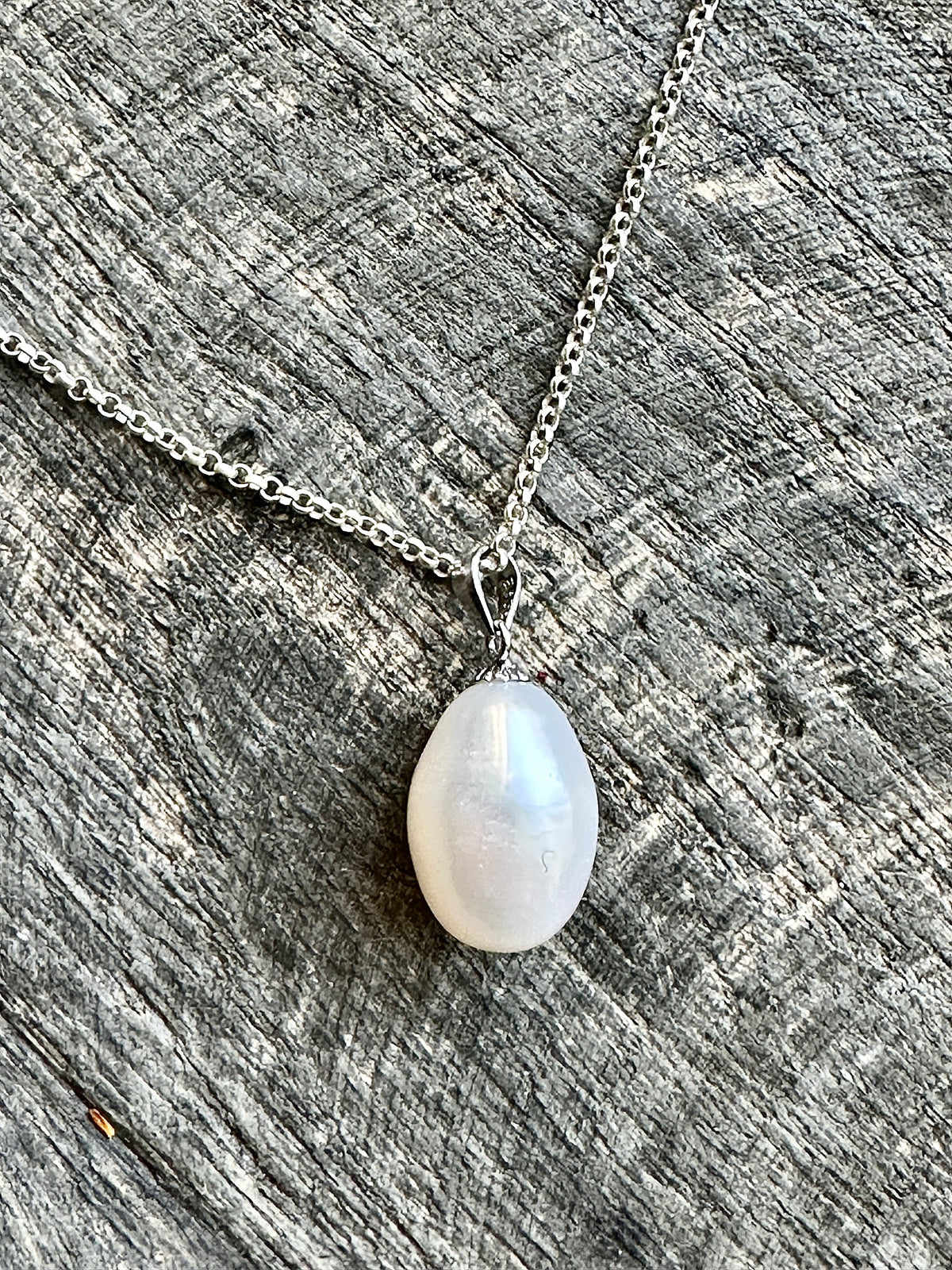 Ocean's Treasure: Freshwater Natural Pearl in Solid 925 Silver Pendant Necklace