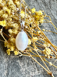 Ocean's Treasure: Freshwater Natural Pearl in Solid 925 Silver Pendant Necklace