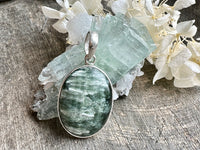 Enlightened Seraphinite: Seraphinite 925 Solid Silver Pendant - Illuminate Your Path with Heavenly Green Brilliance