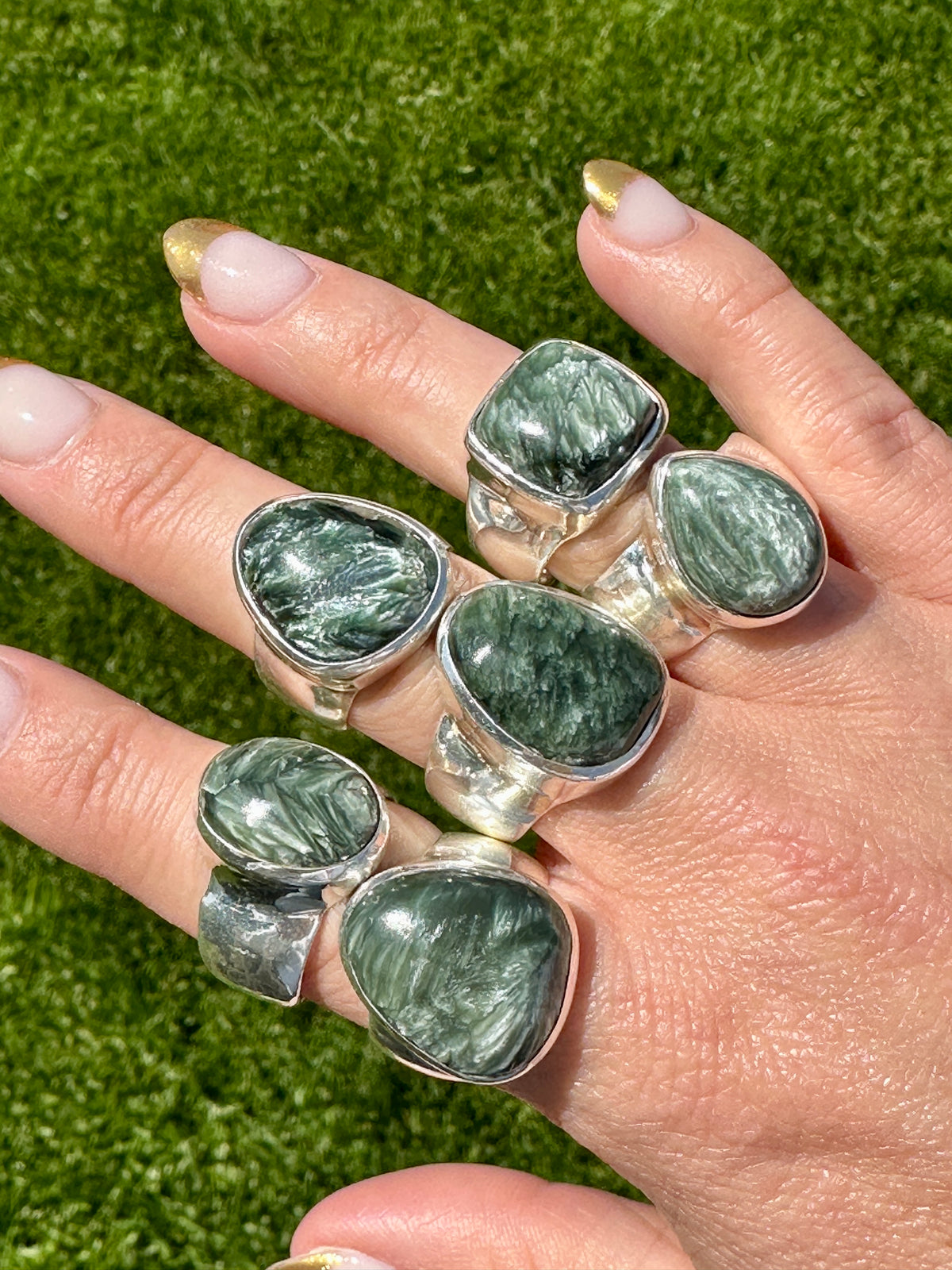 Enlightened Seraphinite: Seraphinite 925 Solid Silver Ring - Illuminate Your Path with Heavenly Brilliance