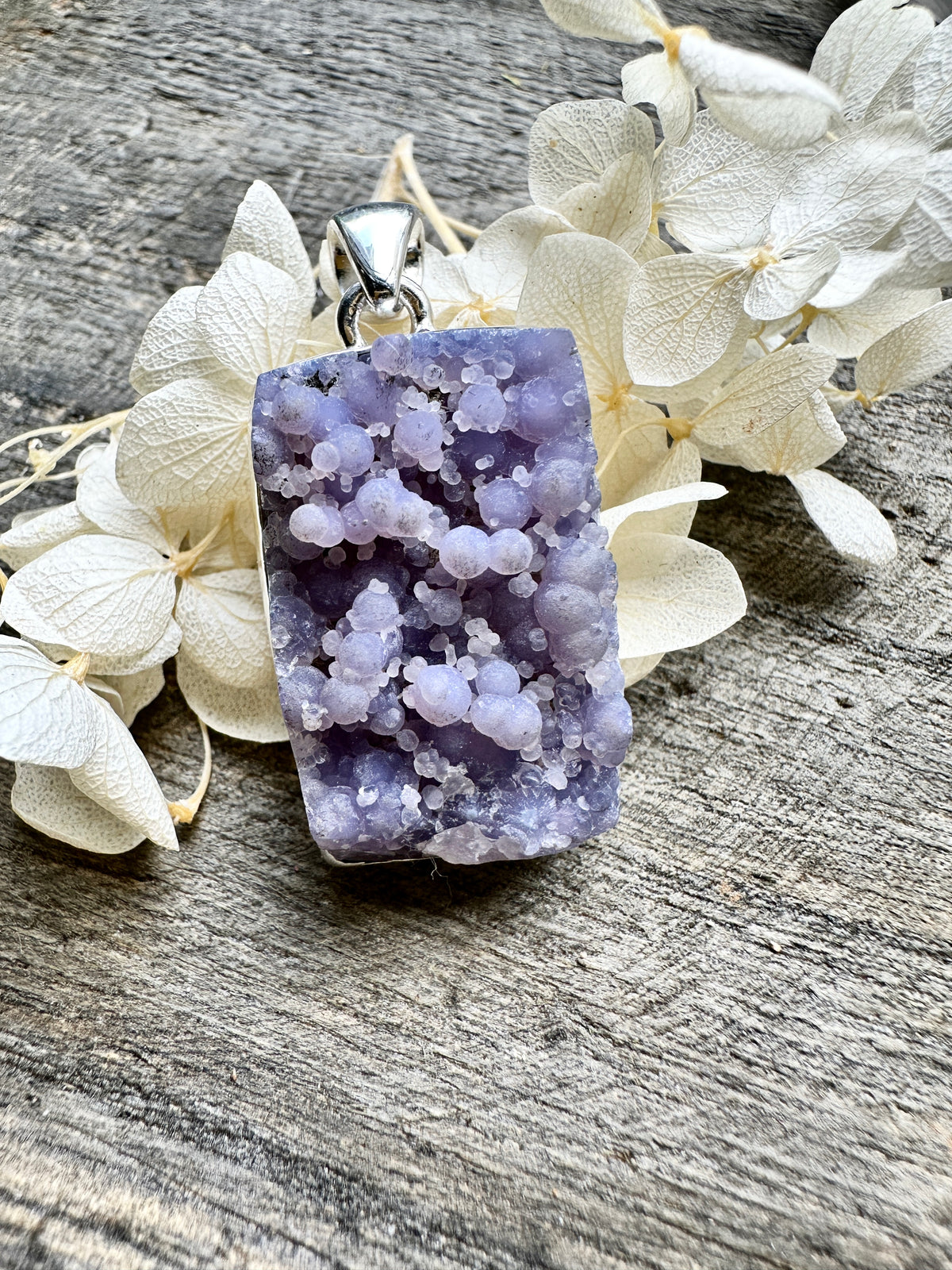 Vineyard Symphony: Handcrafted Rectangle Grape Agate Pendant