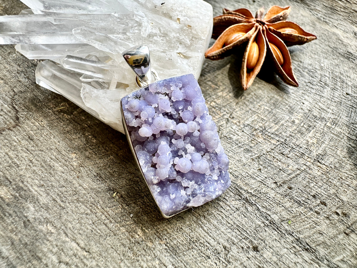 Vineyard Symphony: Handcrafted Rectangle Grape Agate Pendant