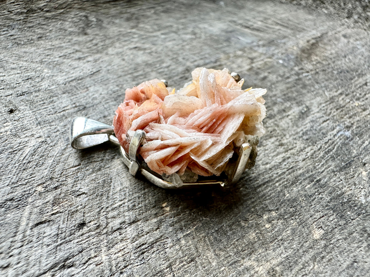 Artisan Crafted 925 Sterling Silver Pendant with Natural Vanadinite Crystal – Harnessing Earth's Elemental Beauty