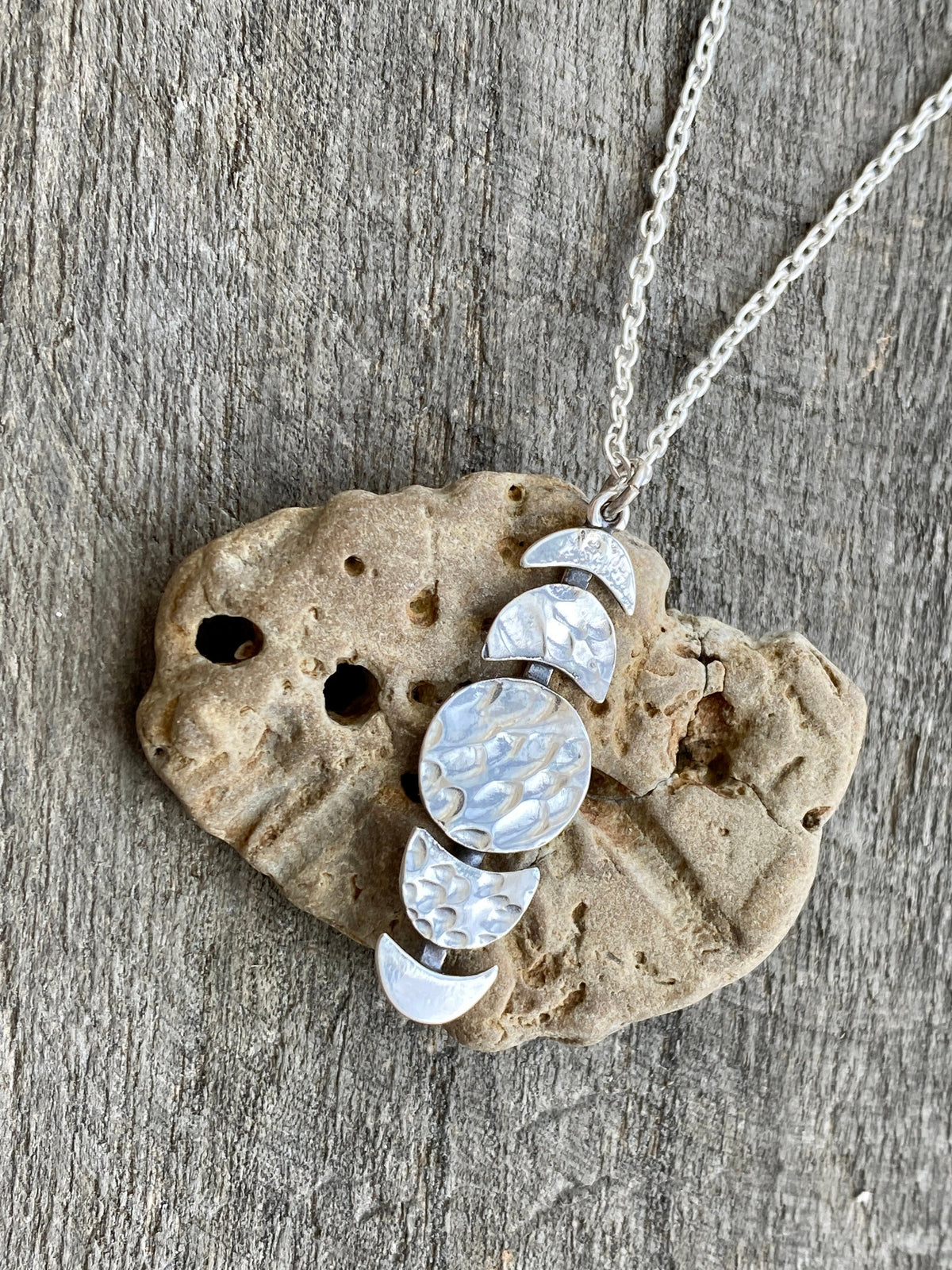 Moon Phase Vertical 925 Silver Pendant and Chain - Crystal Healing Meditation