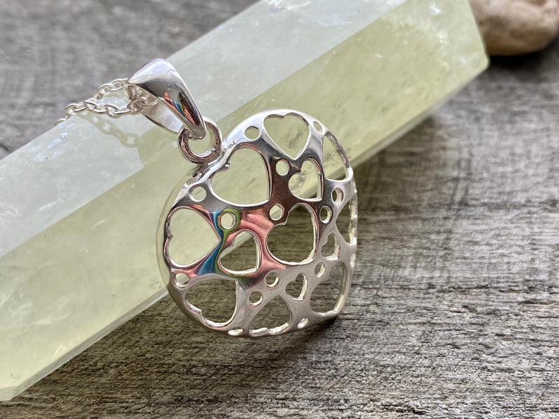 A Heart that Gives Is A Beautiful One 925 Handmade Silver Pendant - Crystal Healing Meditation