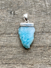Larimar 925 Silver Handmade Pendant - Crystal Healing Meditation
