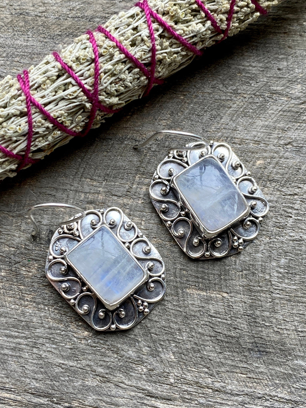 Moonstone 925 Silver Handmade Earrings - Crystal Healing Meditation