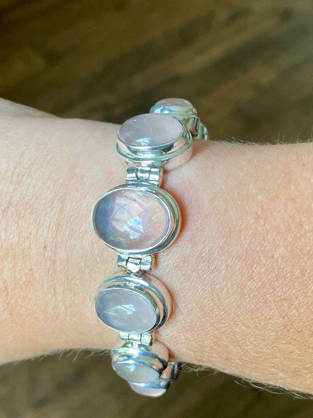 Romantic Rose Quartz Oval Hinged 925 Silver Bracelet - Crystal Healing Meditation