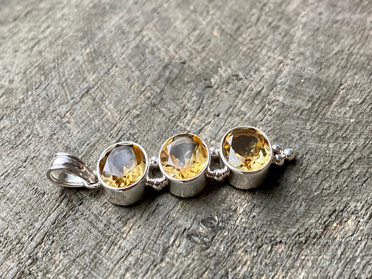 Trilogy Citrine Solid Silver Handmade - Crystal Healing Meditation