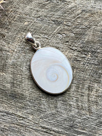 Beautiful Shiva Eye Handmade Pendant - Crystal Healing Meditation