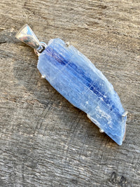 Rough Blue Kyanite 925 Silver Handmade Pendant Jewelry - Crystal Healing, Meditation