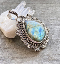 Labradorite 925 Sterling Silver Pendant Handmade Sterling Silver Jewelry - Crystal Healing, Meditation