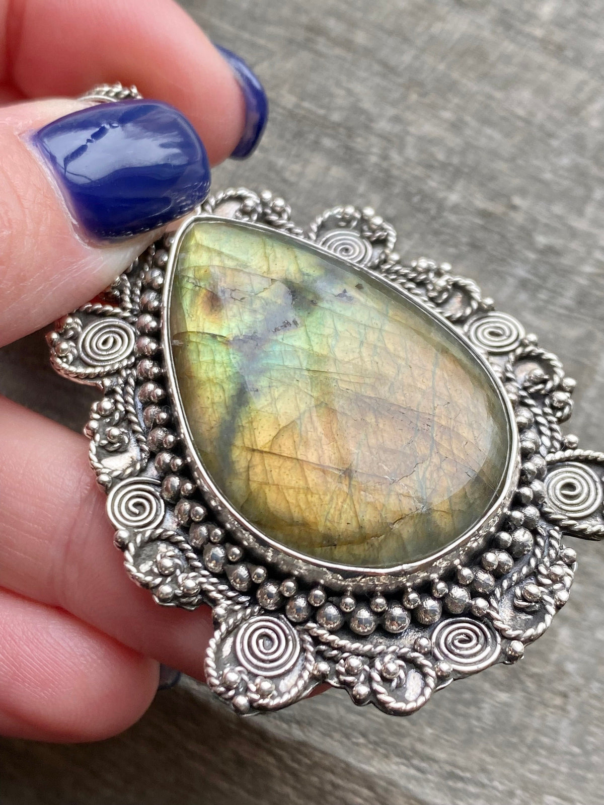 Labradorite 925 Sterling Silver Pendant Handmade Sterling Silver Jewelry - Crystal Healing, Meditation